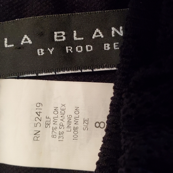 LADIES SWIMSUIT, LA BLANCA, TWO PIECE, SIZE 8, BLACK W/COVERUP DRESS - Picture 10 of 12